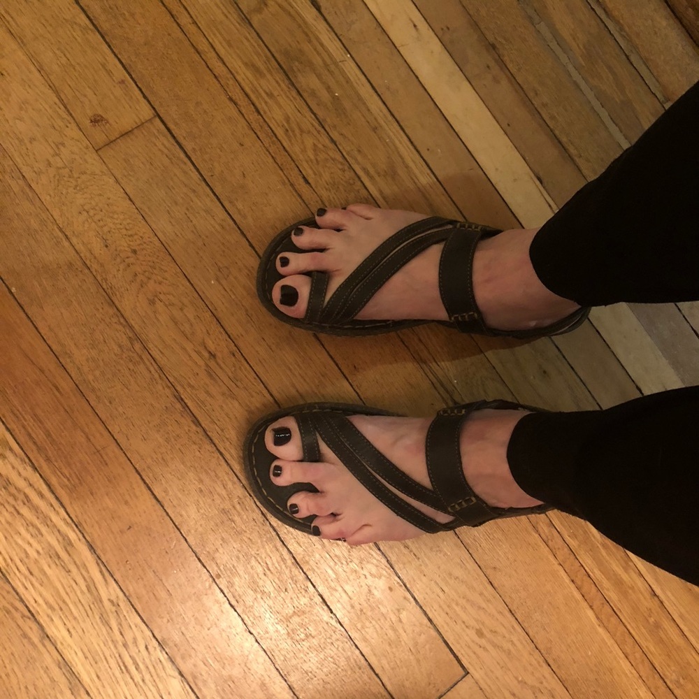 Born Sandals